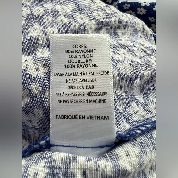 ๐ธ EUC LUSH Navy Floral Ruffle Sleeve Dress w/ Pockets | Womenโs XL - Picture 11 of 11